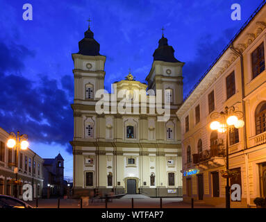 Iwano-frankiwsk: Kathedrale des Heiligen Auferstehung in, Iwano-frankiwsk Oblast, Ukraine Stockfoto