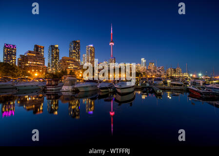 Toronto City Skyline bei Nacht, Ontario, Kanada Stockfoto