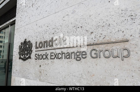 Zeichen außerhalb der London Stock Exchange Group Gebäude im Paternoster Square, London, England, UK. Stockfoto