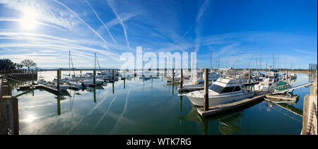 180 Grad Panorama von Marina in Beaufort, South Carolina Stockfoto