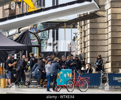 Edinburgh, Großbritannien. 10 Sep, 2019. Ein Blick hinter die Kulissen bei den Dreharbeiten zu "Schnell und wütend 9 in Edinburgh, Schottland, Großbritannien. Stockfoto