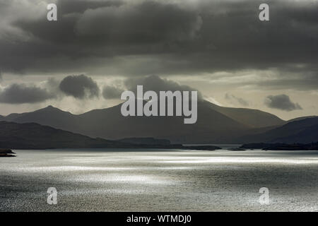 Die Ben mehr Reichweite über Loch Tuath, Isle of Mull, Schottland, Großbritannien Stockfoto