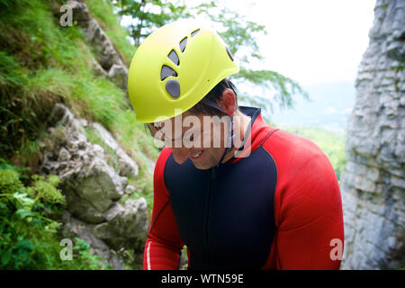 Canyoning Sharrumbant de Lescun Anaye Canyon im Tal, die Pyrenäen. Stockfoto