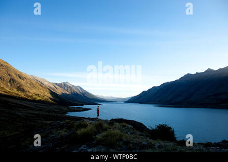 Dallas Hewett im Norden zu den Mavora Lake nach Süden, Southland, Neuseeland. Stockfoto