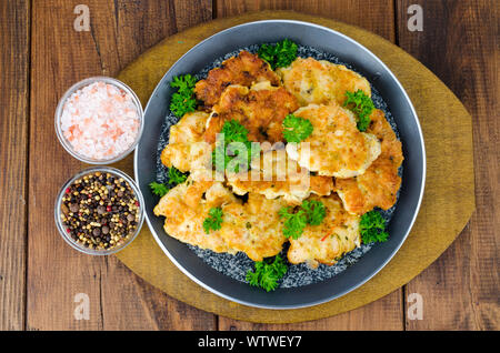 Die koteletts von Hackfleisch/Faschiertem in den Teig. Foto Stockfoto