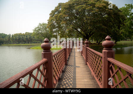 Sukhothai Historical Park oder Alte Sukhothai Stadt die erste Hauptstadt von Thailand, Sukhothai Historical Park in Thailand, Buddha, Altstadt Stockfoto