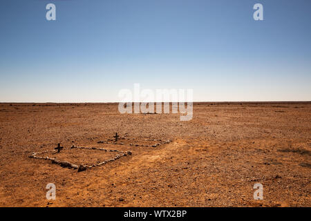 Die menschenleere Outback Stadt Farina, derzeit teilweise von einem Team von Freiwilligen wiederhergestellt wird. Bild zeigt den Friedhof Stockfoto