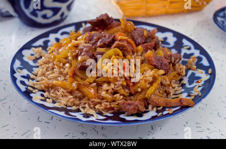 Pilau-traditionellen usbekischen Gericht Stockfoto