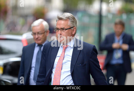 Tim Loughton MP (Con: Osten Worthing und Shoreham) kommt in der Downing Street für ein Jahr an der Nummer 10, 2. September 2019. Stockfoto