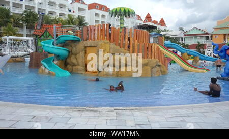 Water Park im Grand Bahia Principe Resort in Runaway Bay, St. Ann, Jamaika Stockfoto