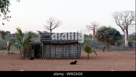 Typische malgasy Hütte, einfach und klein - Madagaskar Stockfoto