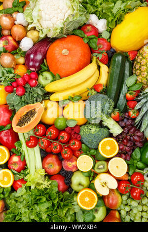 Obst und Gemüse Sammlung essen Hintergrund Hochformat Äpfel Orangen, Tomaten frisches Obst Gemüse Hintergründe Stockfoto