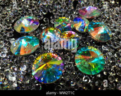 Strass Swarovski Kristall Hintergrund, bling Steine Stockfoto