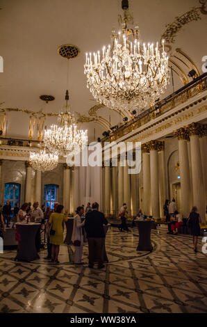 In der Staatsoper in Berlin ist eine deutsche Oper in Berlin. Seine Heimat ist die Staatsoper Unter den Linden, allgemein lindenoper Stockfoto