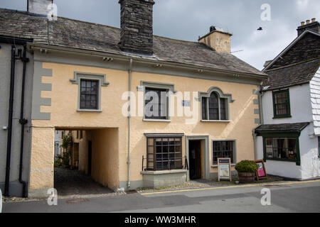 Beatrix Potter Gallery in einem Gebäude aus dem 17. Jahrhundert, Ambleside, Lake District, Großbritannien Stockfoto