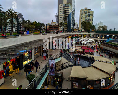 Marriott Hotel Lima und Larcomar Einkaufszentrum Miraflores Peru Stockfoto