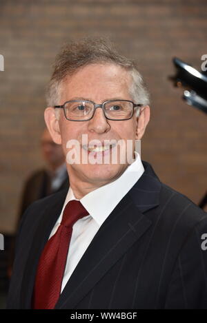 Köln, Deutschland. 12 Sep, 2019. Der US-Neurologe Prof. Dr. Richard Finkel, Professor für Neurologie an der Universität von Central Florida und Leiter der Neurologie an der Ile-de-France Childrens Hospital in Orlando, Sieger der K.J. Zülch-Preis, dem K-J. Zülch Preis der Gertrud Reemtsma Stiftung wird seit 1990 für besondere Leistungen in der neurologischen Grundlagenforschung vergeben. Credit: Horst Galuschka/dpa/Alamy leben Nachrichten Stockfoto