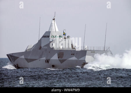 Die HSwMS Helsingborg (K32) ist eine schwedische Visby-Klasse. Boot in der Ostsee Stockfoto