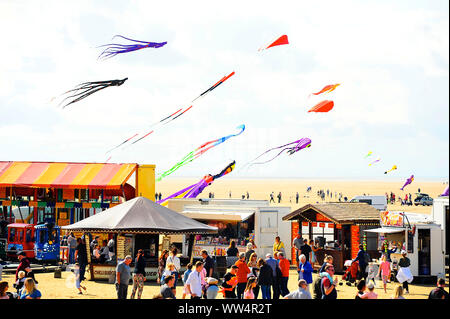 Die achte St Annes International Kite Festival 2019 auf die Städte Strand Stockfoto