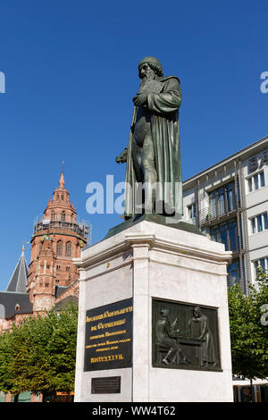 Gutenberg Denkmal, Bronze Statue von Bertel Thorvaldsen, Mainz, Rheinland-Pfalz, Deutschland Stockfoto