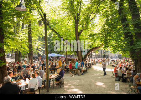 Biergarten, Augustiner Keller, München, Maxvorstadt, Oberbayern, Bayern, Deutschland Stockfoto