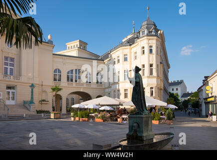 Stadttheater, Theaterplatz, Baden bei Wien, Industrieviertel, Niederösterreich, Österreich Stockfoto