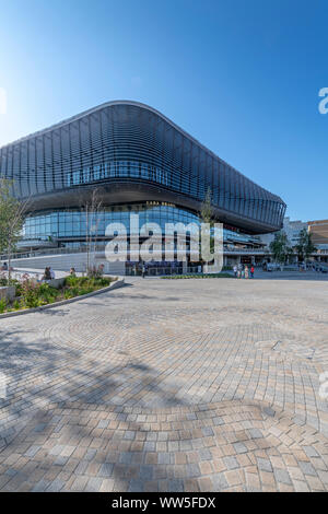 Einkaufszentrum West Quay mit Showcase Cinema vor. Southampton. Von der Londoner Architekten Acme Raum konzipiert. Stockfoto