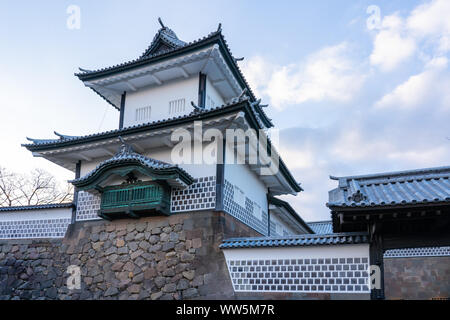 Kanazawa, Japan - 14. Februar 2019: Kanazawa Castle in Kanazawa, Präfektur Ishikawa, Japan. Stockfoto