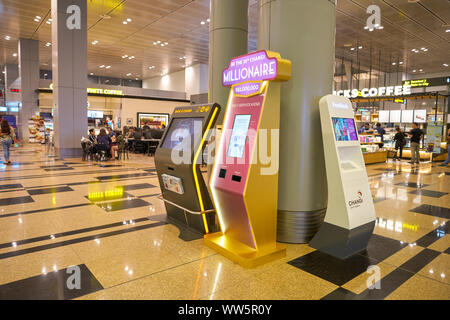 Singapur - ca. April 2019: Innere Aufnahme der Flughafen Singapur Changi. Stockfoto