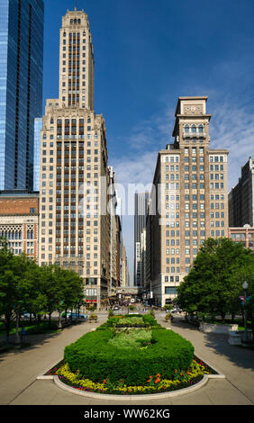 West Washington Street von Millennium Park, Chicago, Illinois, United States Stockfoto