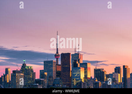 Toronto City Skyline Blick von Riverdale Park. Ontario, Kanada Stockfoto
