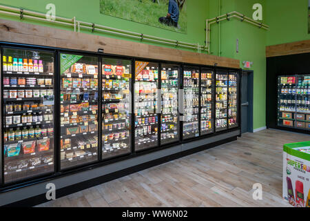 Tiefgekühlt Abschnitt von American Food Store Stockfoto