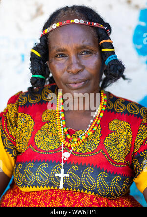 Porträt einer Kunama Stamm Frau mit traditionellen Frisur, Gash-Barka, Barentu, Eritrea Stockfoto