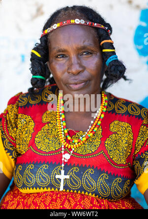 Porträt einer Kunama Stamm Frau mit traditionellen Frisur, Gash-Barka, Barentu, Eritrea Stockfoto