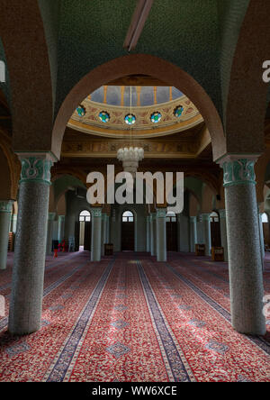 Spalten in der Großen Moschee Kulafa Al Rashidin, Central region, Asmara, Eritrea Stockfoto