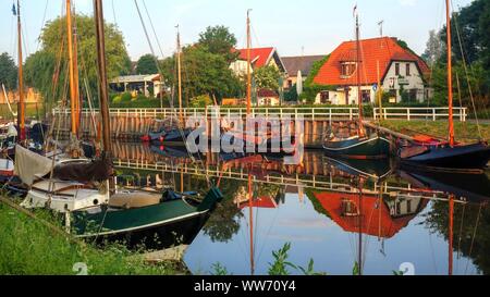 Museumshafen in Carolinensiel, Ostfriesland, Niedersachsen, Deutschland Stockfoto