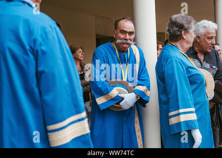 Traditionell Katalanen in den Reis Festival in Arles, Frankreich gekleidet Stockfoto