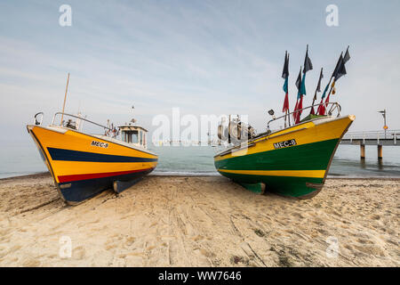 Europa, Polen, Pommern, mechelinki Strand, Fischerboote Stockfoto