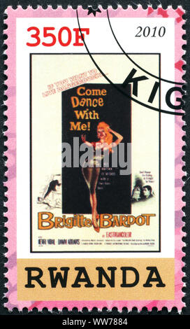 Film Poster mit Brigitte Bardot auf Briefmarke Stockfoto