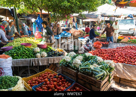 Marokko, Moulay Idriss, Gemüsemarkt, Basar Stockfoto