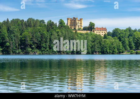 Deutschland, Bayern, Allgäu, FÃ¼ssen, Blick über den Alpsee in Hohenschwangau Schloss Stockfoto