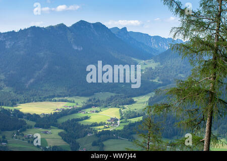Deutschland, Bayern, Berchtesgadener Land, Ramsau, Blick vom Schloss¤rtenalm in der hochkalter Berge in der Umgebung von Ramsau. Stockfoto