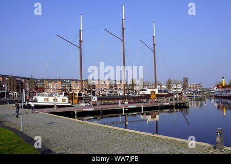 Almere, Niederlande - 29. März 2019: Pancake Restaurant Schiff den Hafen von Almere Haven. Stockfoto