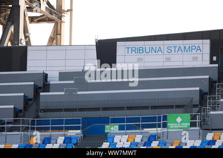 13. September 2019, San Paolo Stadion Fuorigrotta, Neapel, Italien; Die San Paolo Stadion ist zum ersten Mal der Öffentlichkeit nach umfangreichen Renovierungsarbeiten zum Stadion - Redaktionelle verwenden Sie nur geöffnet. Stockfoto