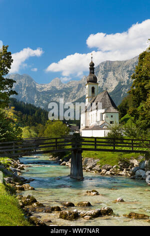 Berchtesgaden, Alpen, Ramsau, Kirche St. Sebastian, Ramsauer Ache, Malerwinkel Stockfoto