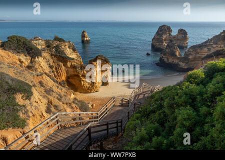 Portugal, Algarve, Lagos, Praia do Camilio Stockfoto