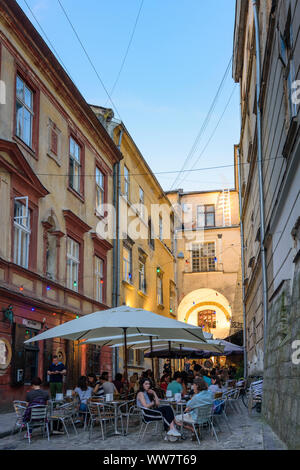 Lemberg (Lwiw, Lemberg): Virmenska Straße, Restaurant, Oblast Lwiw, Ukraine Stockfoto