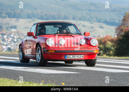 Michelstadt, Hessen, Deutschland, Porsche 911 SC Targa, 3000 ccm, 204 PS, Baujahr 1978 zur Veranstaltung Pista & Piloti Stockfoto