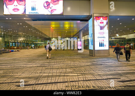 Singapur - ca. April 2019: Innere Aufnahme der Flughafen Singapur Changi. Stockfoto