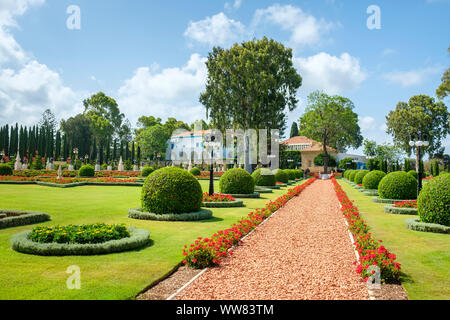 Israel, North District, Oberen Galiläa, Acre (Akko). Schrein Baha'u'llah auf die Baha'i Gärten Akko, das Allerheiligste für Leute der Bahai Glauben. Stockfoto